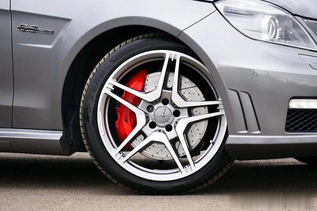 轮胎换位有必要吗？内行人实话让人后悔没早知道