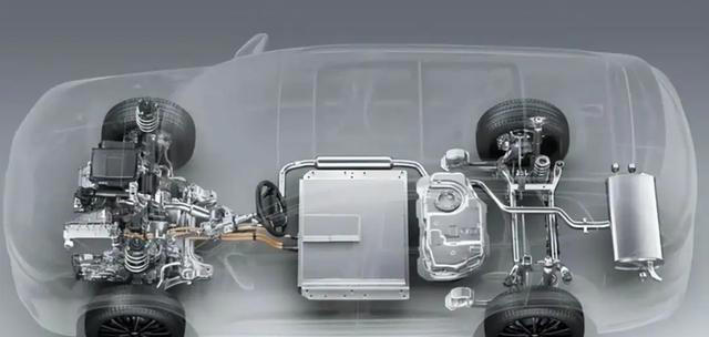 不充电的插混车：油耗低了，电池损耗反而更少？