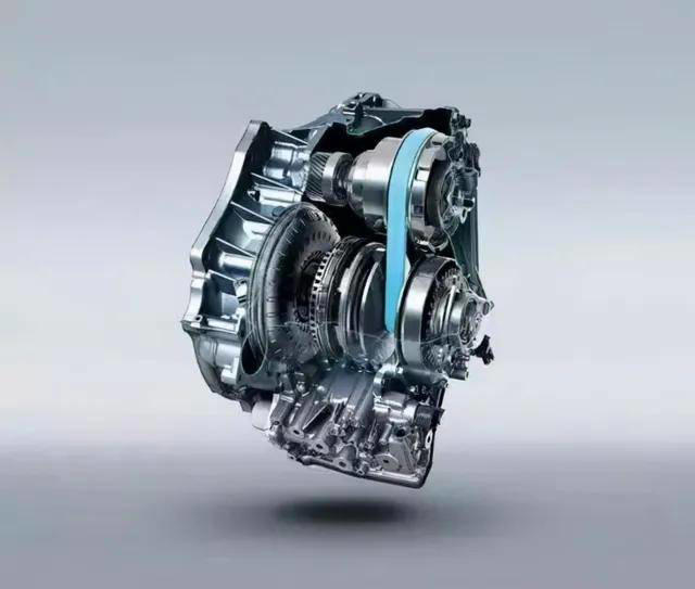 变速箱选择有门道：老师傅详解AT、双离合与手动挡的适用场景