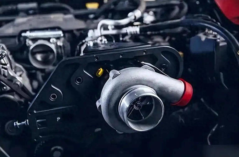 涡轮车积碳真相：高温成“罪魁祸首”，这些保养技巧你得掌握！