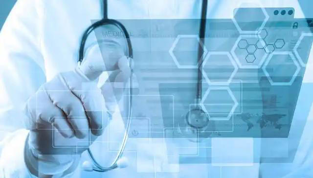 心脏不好，看晨起就知道？医生：心脏欠佳的人，起床多有这5表现