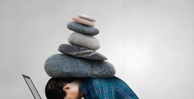 心脏不好，看晨起就知道？医生：心脏欠佳的人，起床多有这5表现