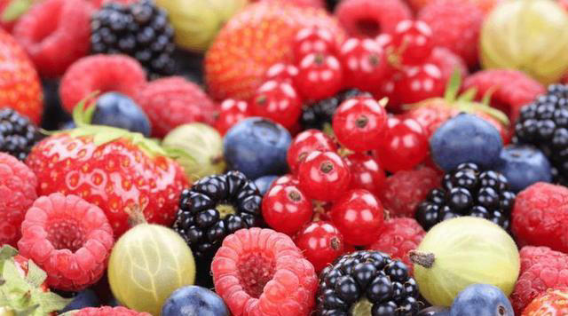 大脑开始萎缩，一般出现4个反应，多吃5种健脑食物，辅助降低风险