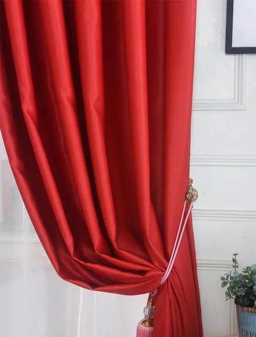 窗帘不建议挂这“4色”，不是穷讲究，全是老一辈总结的经验