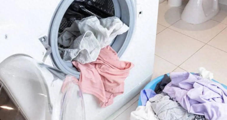 洗衣服前，要先泡水一段时间吗？教你正确方法，衣服干净清新