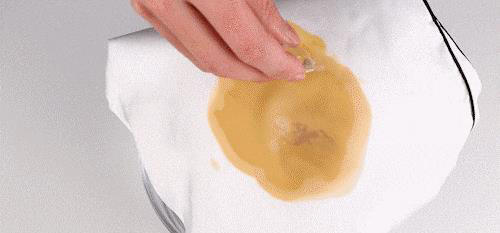 洗衣服前，要先泡水一段时间吗？教你正确方法，衣服干净清新