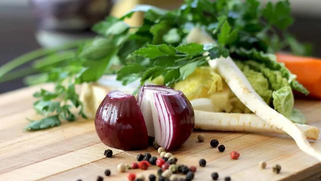 “肝脏”喜欢的8种菜，建议中老年人适当吃点，养护肝脏，强免疫力