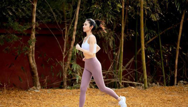 不显老的10个习惯，一定要长期坚持下去