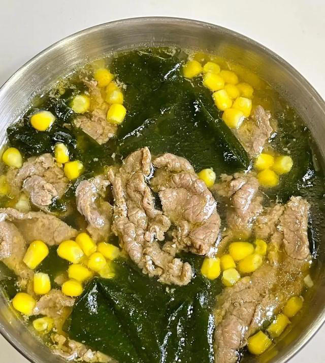 被称为“通便王”的4种菜，建议：3天吃1次，润肠排毒，舒服过秋