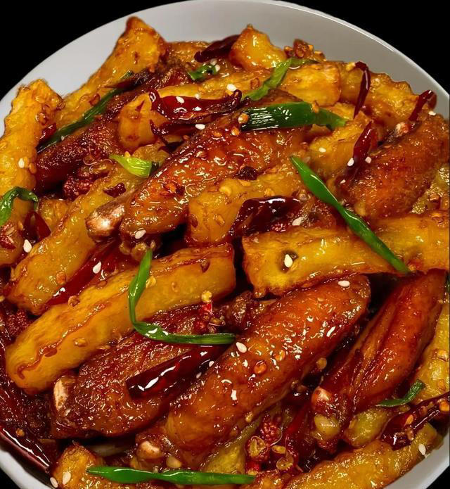 总愁 “一天吃啥”？这 8道家常硬菜 + 汤品，20 分钟搞定，鲜香又营养