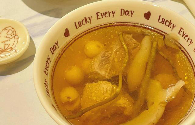 药补不如食补，秋天睡眠不好，建议大家：多吃这6样“助眠食物”