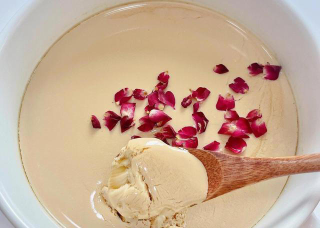 药补不如食补，秋天睡眠不好，建议大家：多吃这6样“助眠食物”