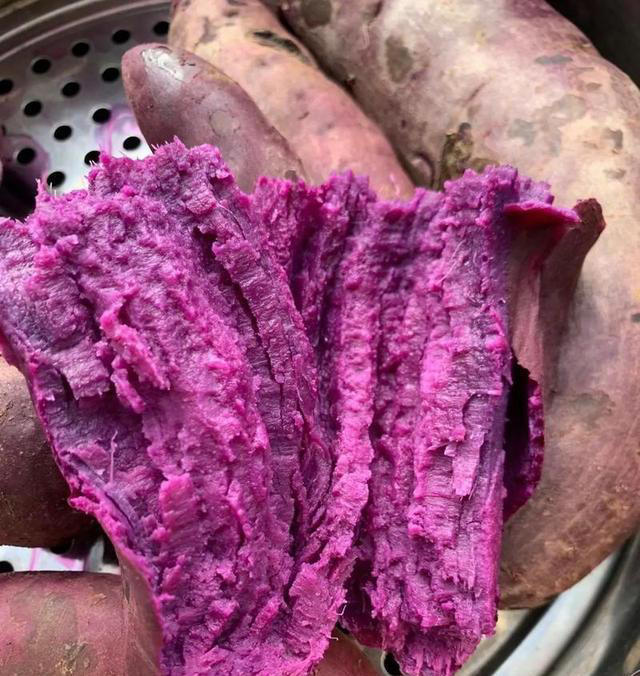 建议中老年人：常吃这4样，润肠通便，健脑益智，腿脚更利索！