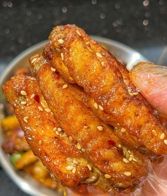 家里每次炒这3道菜米饭就不够吃，香香辣辣太开胃了，新手也能做