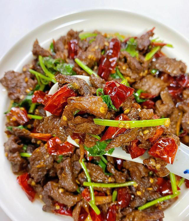 家里每次炒这3道菜米饭就不够吃，香香辣辣太开胃了，新手也能做