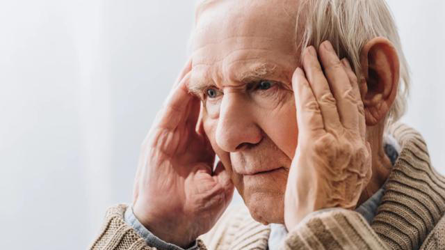 睡眠不好容易老，这四种食物可改善睡眠，一周吃3次，助眠效果好