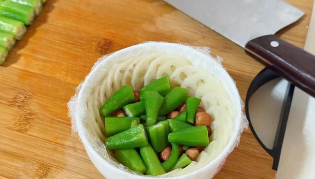 叶酸是萝卜的15倍，3元一斤的“绿色人参”，秋季常吃，减肥养颜