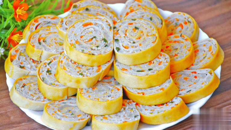 天冷吃莲藕加五花肉，教你年夜菜好吃做法！