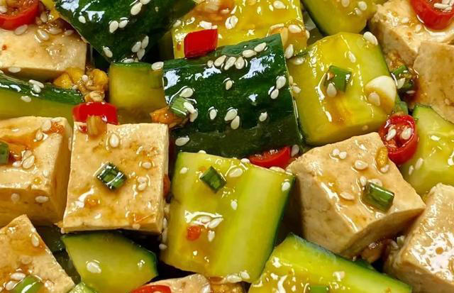 上了年纪要控糖，建议中老年人多吃八道控糖菜，健康控糖降低血脂