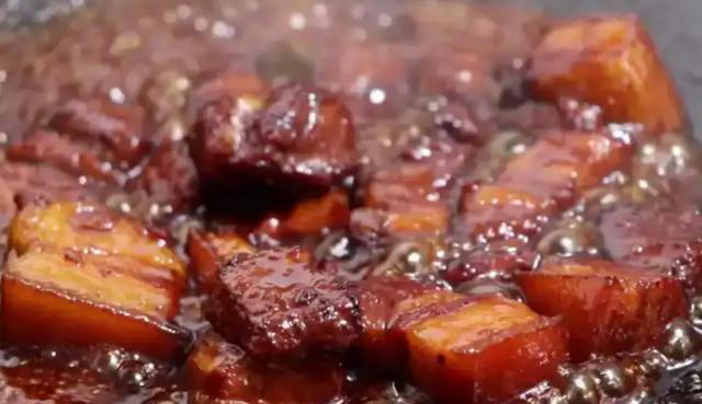 红烧肉好吃有诀窍，牢记4点，出锅软糯不柴，色泽红润，香浓入味