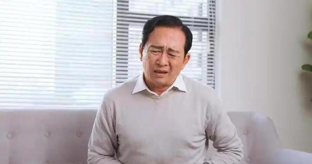 医生提醒：柚子虽好，但这两种人最好不要吃柚子，可能会有损健康