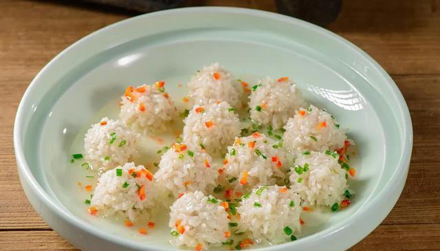 寒露过后，多吃这八道菜，补充营养暖身子，增强体质，温暖过秋天