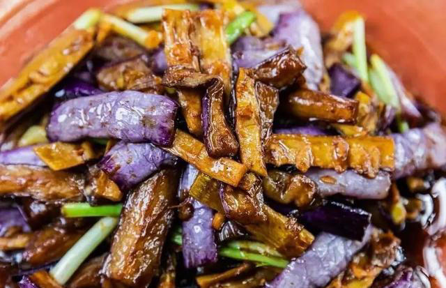 吃这 5类素菜，约等于在“喝油”！很多人天天吃却不知道