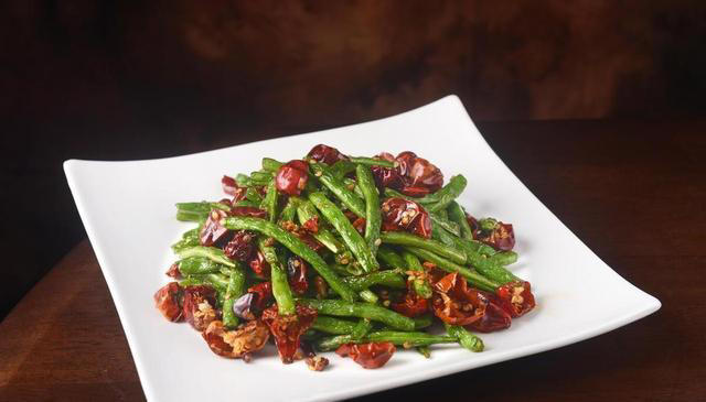 湿气重，病缠身，湿气最怕的几样菜，建议隔天吃一次