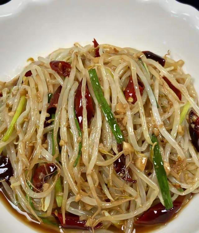 “秋吃酸，护肝胆”，建议：秋天常吃这“5酸”，润肺保肝身体棒