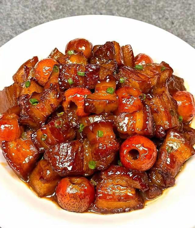 “秋吃酸，护肝胆”，建议：秋天常吃这“5酸”，润肺保肝身体棒