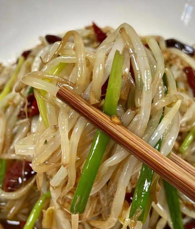 “秋吃酸，护肝胆”，建议：秋天常吃这“5酸”，润肺保肝身体棒