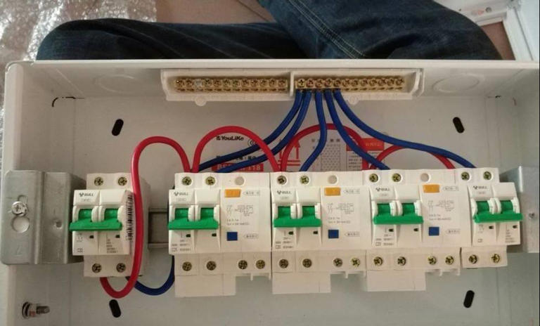 空气开关如何接线？方法就是3步，跟着步骤做就可以了！