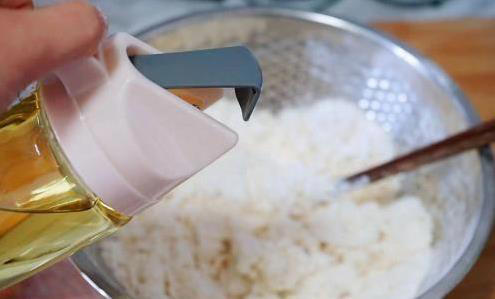 10分钟搞定早餐，土豆丝卷饼外酥里嫩，你家也能做！