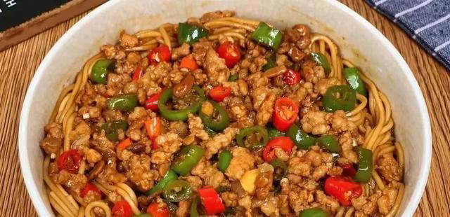 面条的6种家常做法，鲜香可口，劲道爽滑，开胃解馋一周不重样！