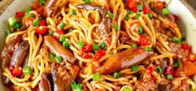 面条的6种家常做法，鲜香可口，劲道爽滑，开胃解馋一周不重样！