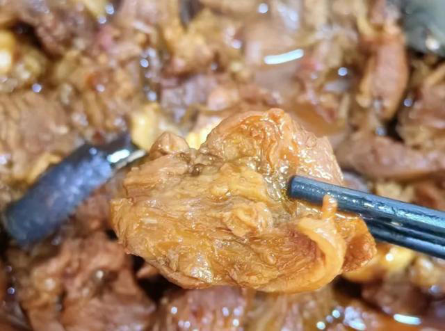 炖牛肉，牢记不要焯水和过油，教你正确做法，牛肉软烂又入味！
