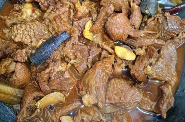 炖牛肉，牢记不要焯水和过油，教你正确做法，牛肉软烂又入味！