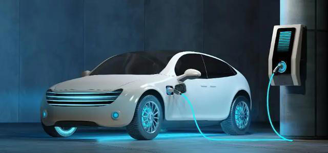 油车被淘汰是大势所趋！40%热效率的发动机，打不过97%效率的电机