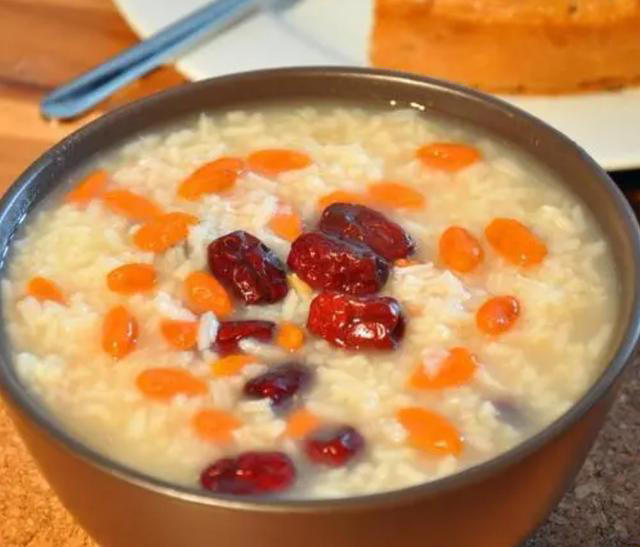 药补不如食补，对肝特别好的五种食物，建议常吃，肝脏越来越健康