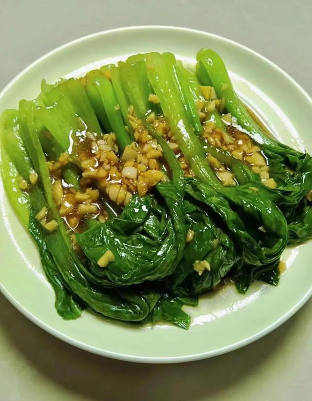 怎样烙饼才能不硬？关键在于和面，面点师教你1招，放凉了也好吃