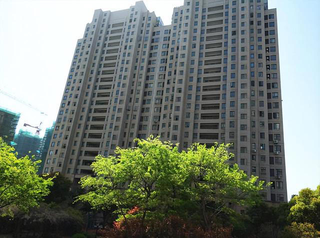 中介称高层不能买买了就后悔，这是真的吗？高层有啥缺点