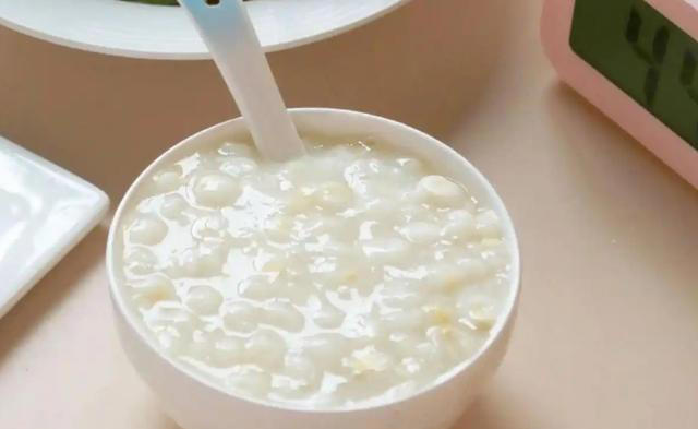 脂肪肝离世者增多！医生反复提醒：少喝粥，多吃这4种护肝佳品