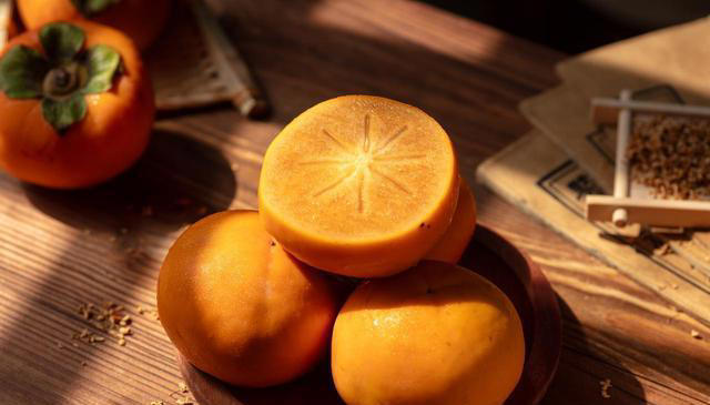 医生提醒：红薯万不可与“6样”食物一起吃，吃红薯的禁忌要清楚