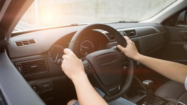 自动挡开车别只踩D挡！老司机私藏秘籍，新手一看就会