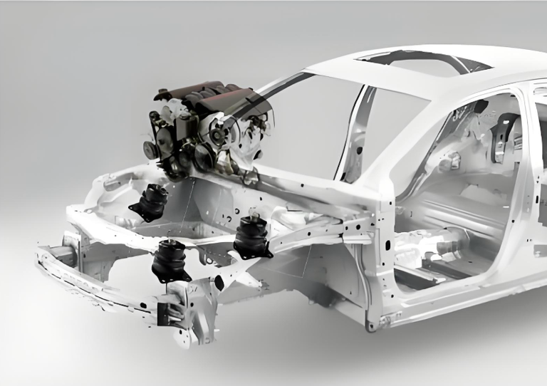 汽车冷启动时发动机转速为何会升高，是否需要原地等待转速下降？