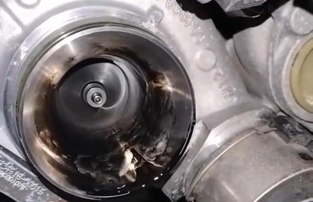 空气滤芯脏了吹一下能继续用吗？如何辨别劣质滤芯？选错危害很大