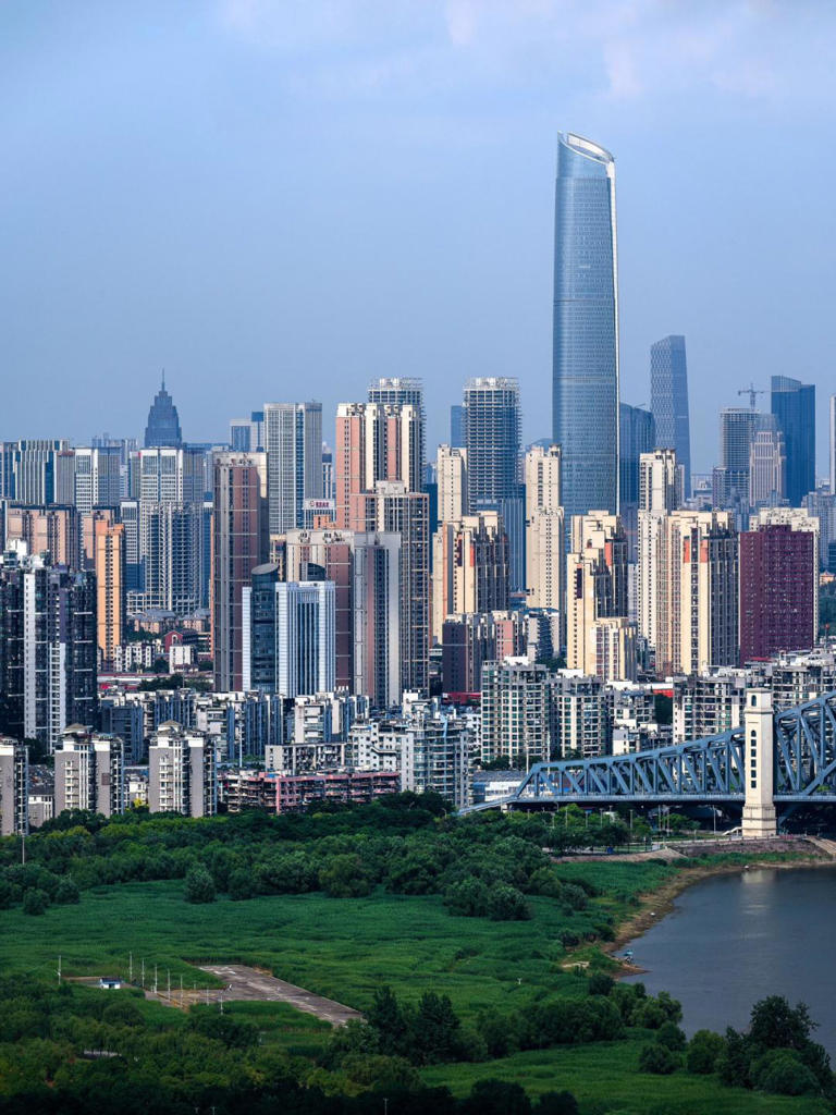 去买房时，为什么售楼员总是推荐8至10层？现在终于搞明白了