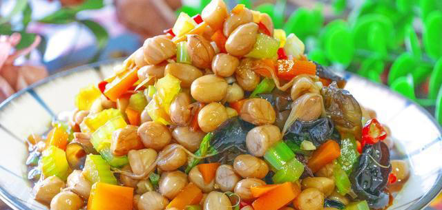 天然碱性的五种食物，建议女人常吃，补足雌激素，气色好显年轻