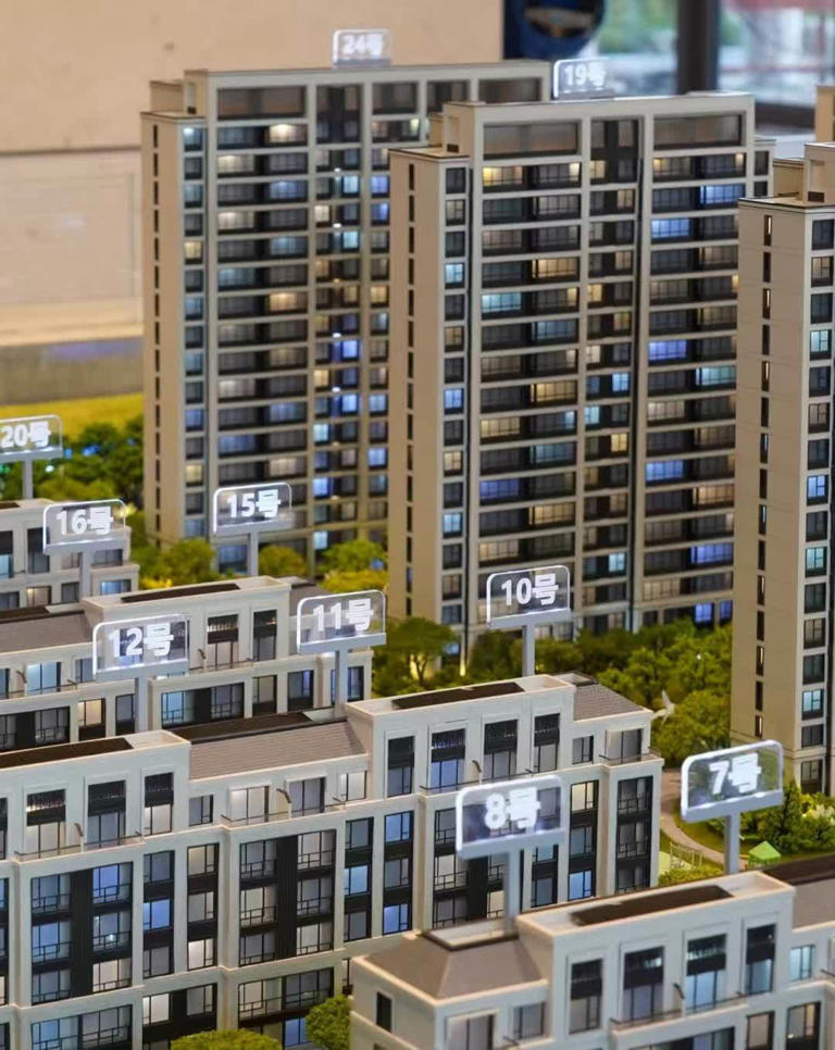 现在买房，到底是“聪明”还是“愚蠢”，听内行人分析完，我才发现自己想错了