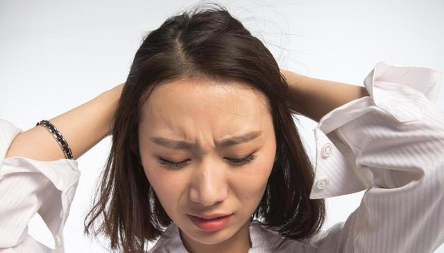 糖尿病晚上10点前，一定要完成两件事，控制血糖效果好